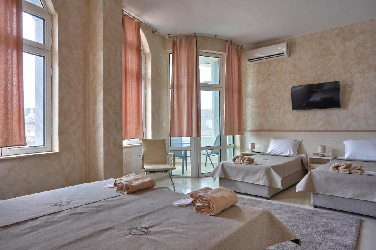 Kings View Otel Tırnova Dış mekan fotoğraf