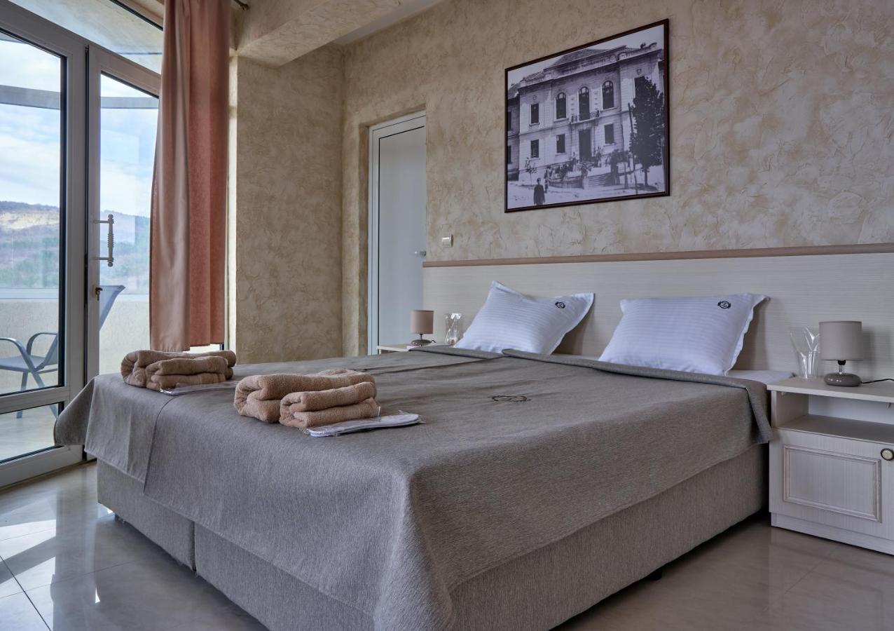 Kings View Otel Tırnova Dış mekan fotoğraf